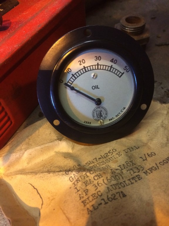 New Oil Gauges To Suit The Ton From Les Heal And Son Acmoc Bulletin