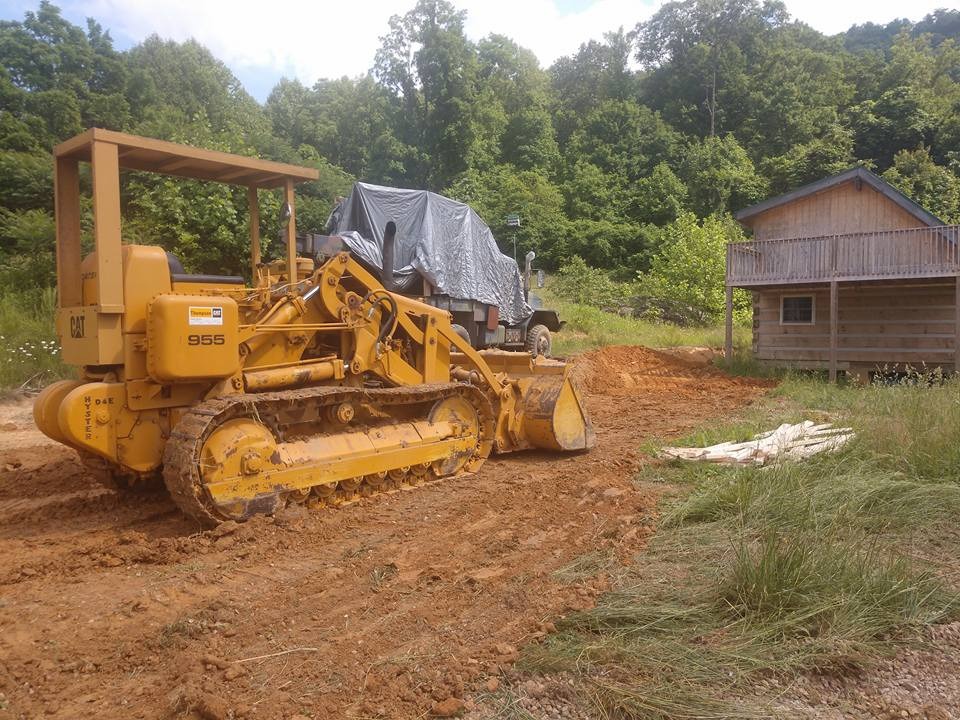 Cat 955H Oil Leak ACMOC Bulletin Board Antique Caterpillar